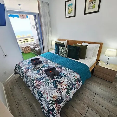 Ocean View Penthouse *