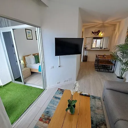 Ocean View Penthouse Lejlighed *