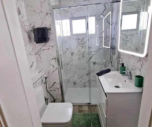 Ocean View Penthouse *