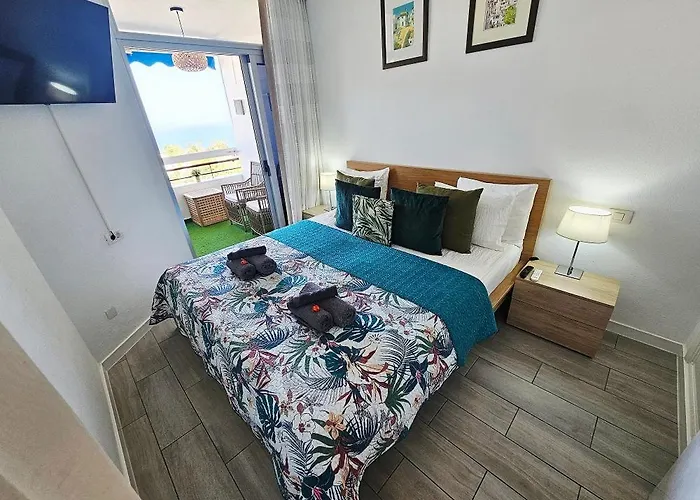 Ocean View Penthouse *